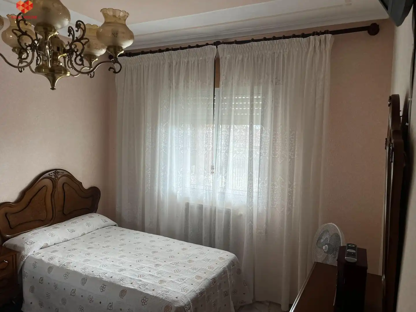 Habitación de Casa o chalet en venta en Pinarnegrillo con Calefacción, Jardín privado y Terraza