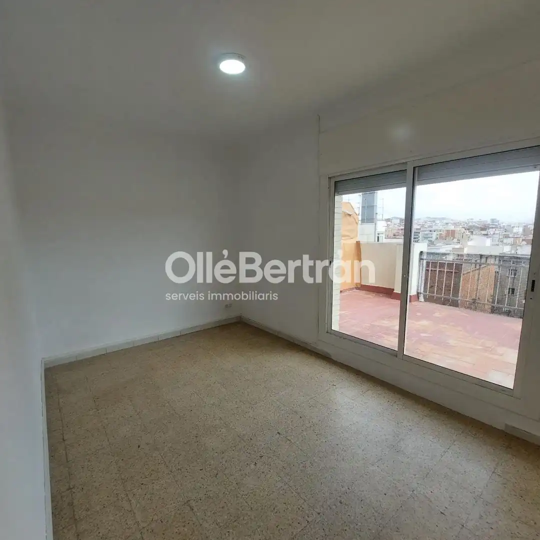 Àtic de lloguer en L'Hospitalet de Llobregat