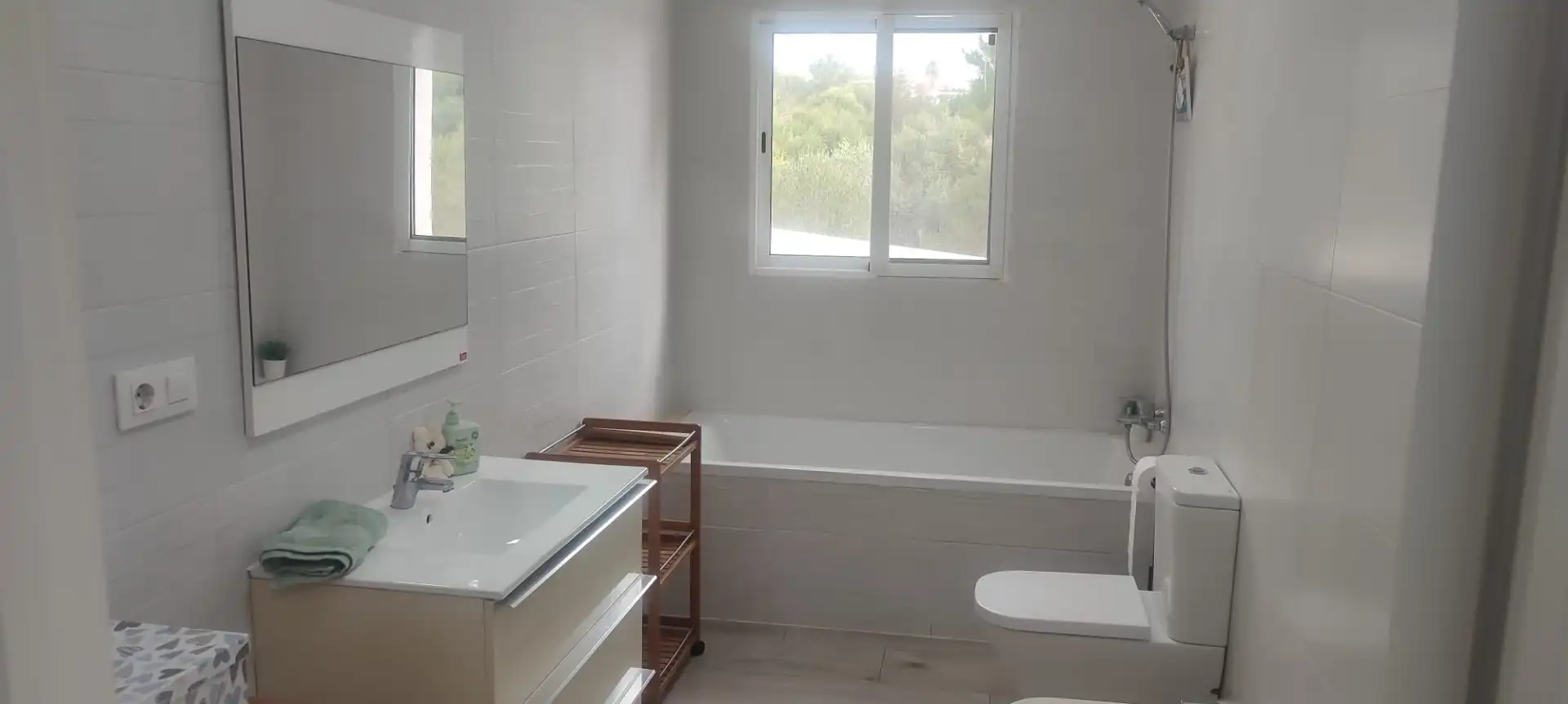 Baño de Casa o chalet de alquiler en Picassent con Aire acondicionado, Calefacción y Jardín privado