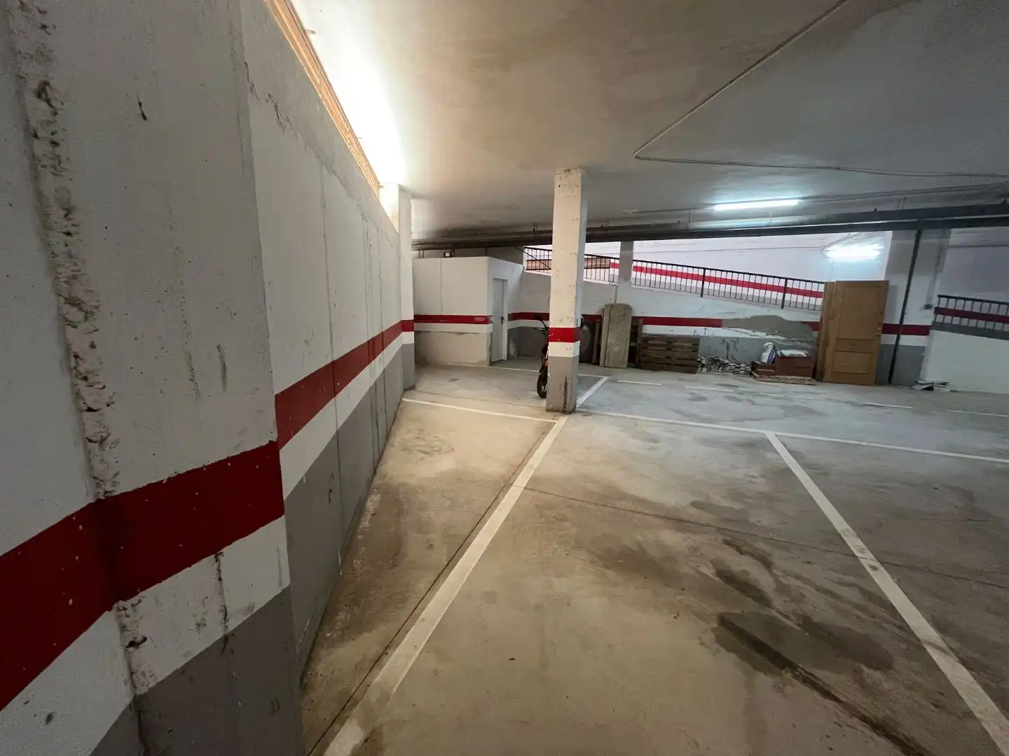 Parking de Garaje de alquiler en Vícar con Alarma