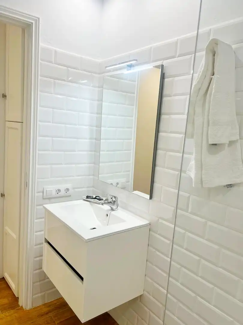 Baño de Piso de alquiler en Arona con Terraza y Amueblado