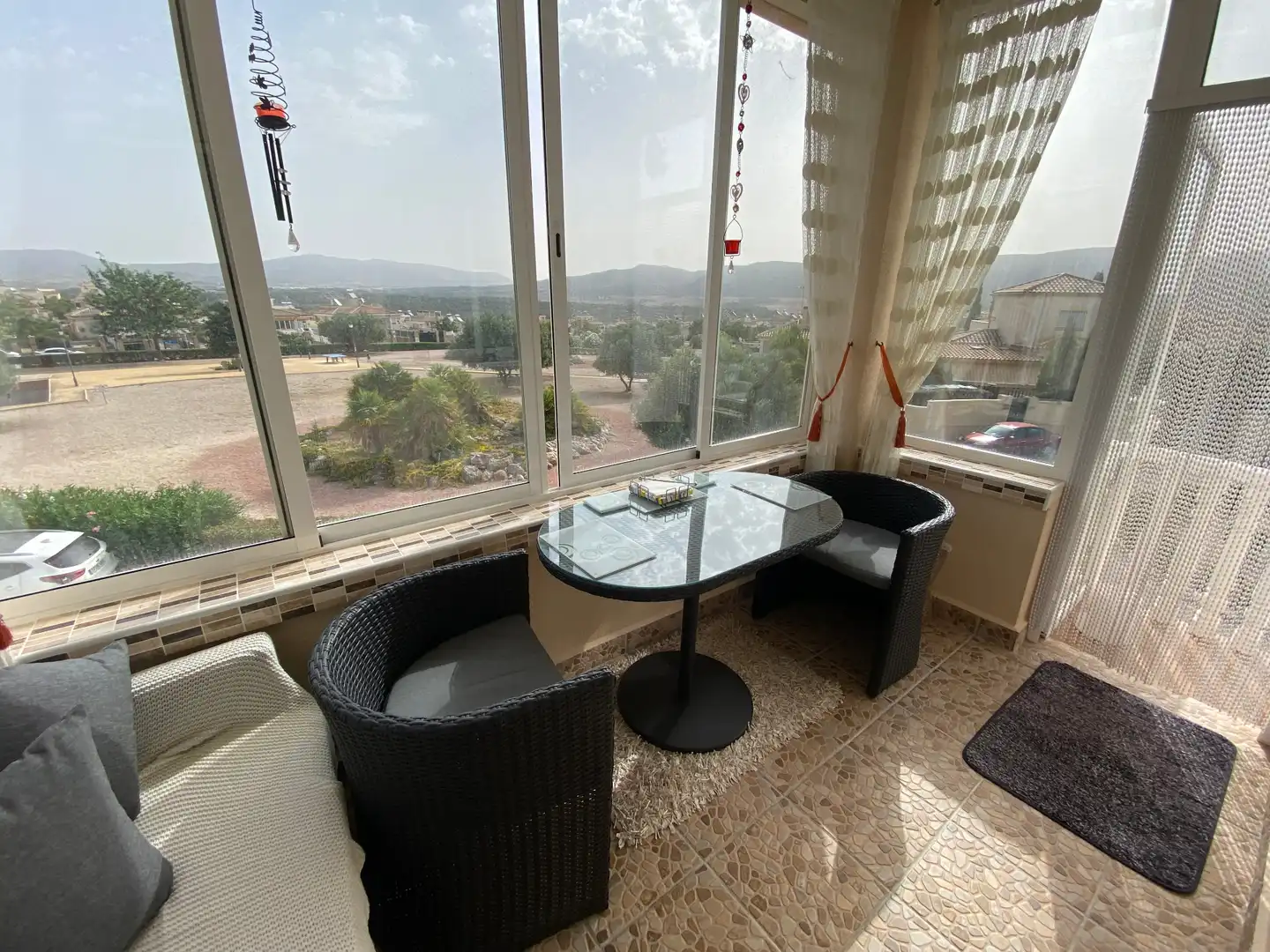 Menjador de Apartament en venda en Castalla amb Aire condicionat, Jardí privat i Terrassa