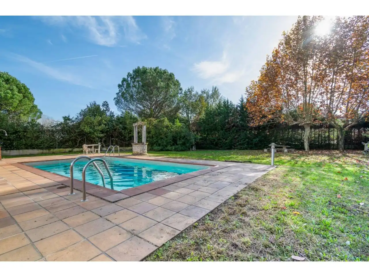 Houses for sale in Avenida de Can Bells, Vilobí d'Onyar