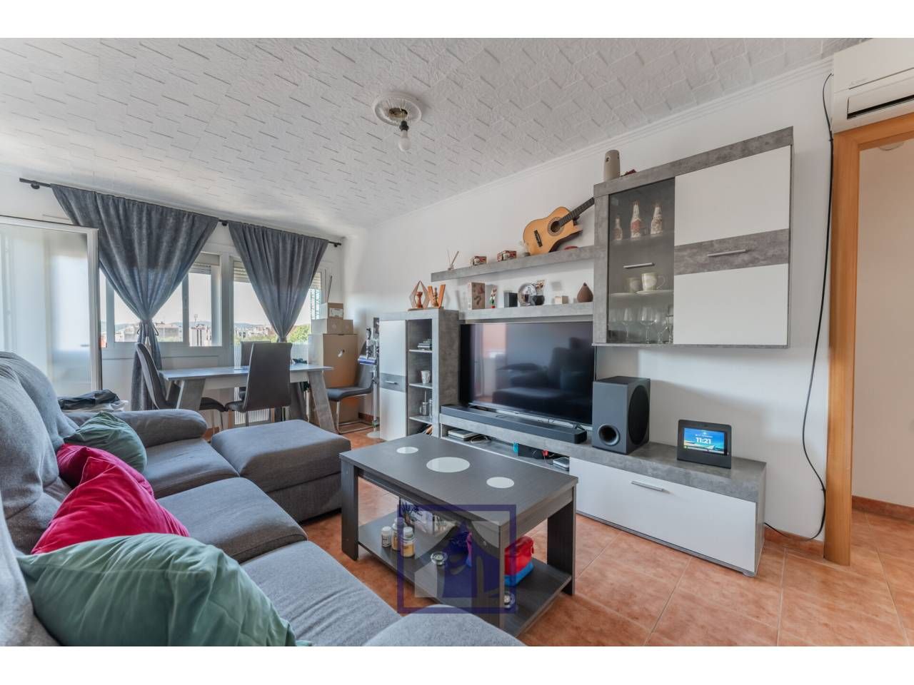 Sala d'estar de Pis en venda en La Llagosta amb Aire condicionat i Balcó