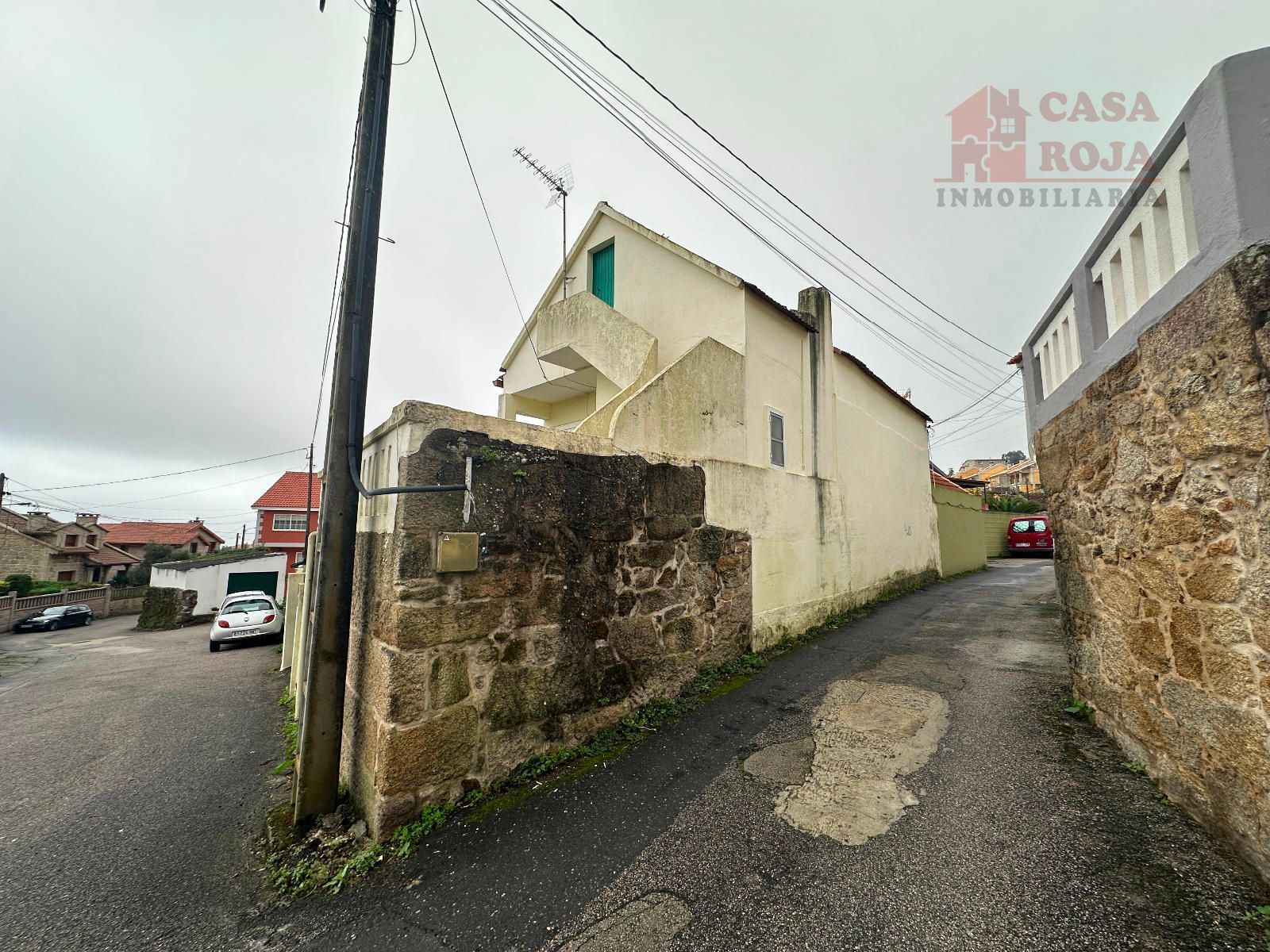 Vista exterior de Casa o xalet en venda en Cangas  amb Terrassa i Traster