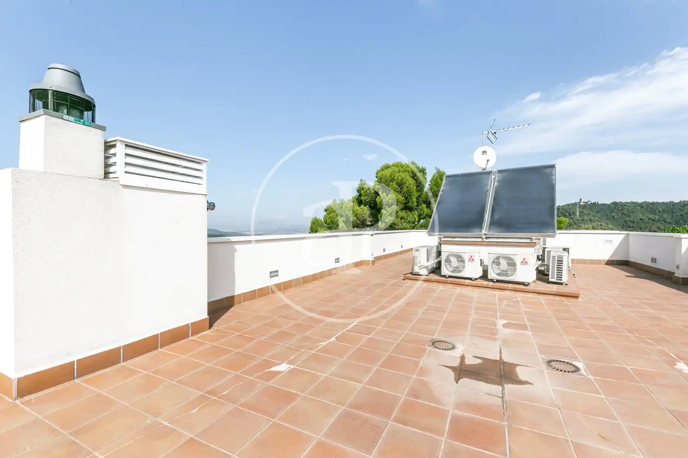 Terrace of Houses for rent in Barcelona  with Air Conditioner, Heating and Private garden