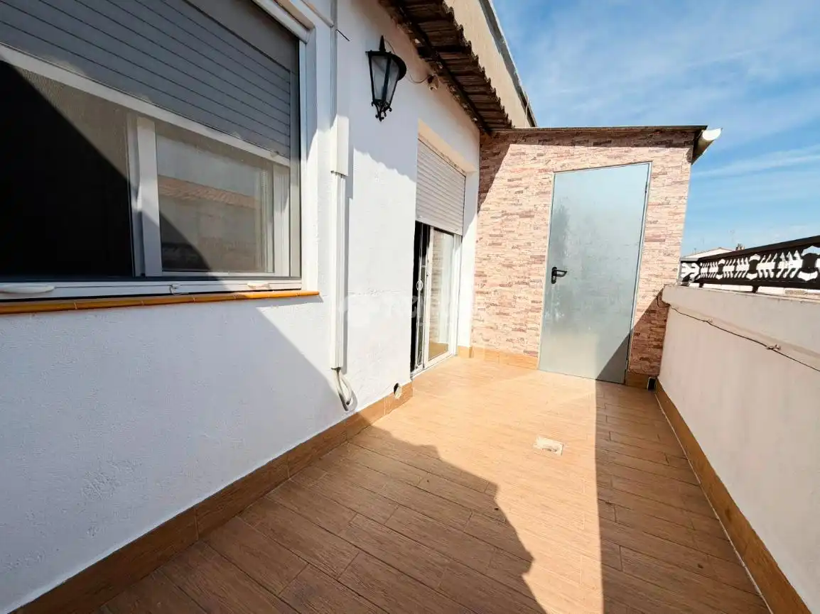 Terrasse von Wohnung zum Verkauf in Zaragoza mit Klimaanlage, Heizung und Parkett