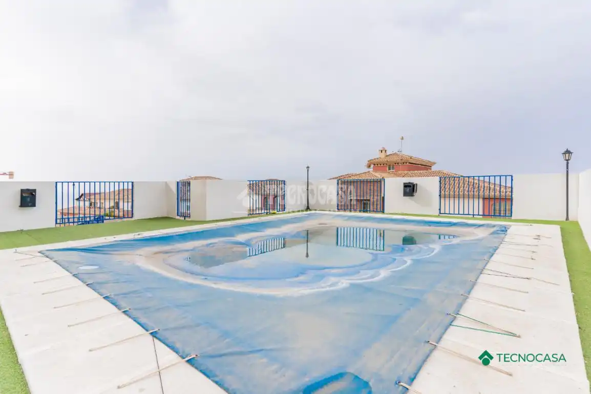 Swimming pool of Flat for sale in Roquetas de Mar  with Air Conditioner and Community pool