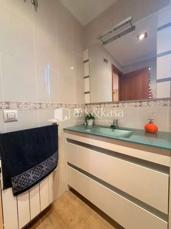 Chalet con piscina en venta en Urbanizaciones, imagen 25