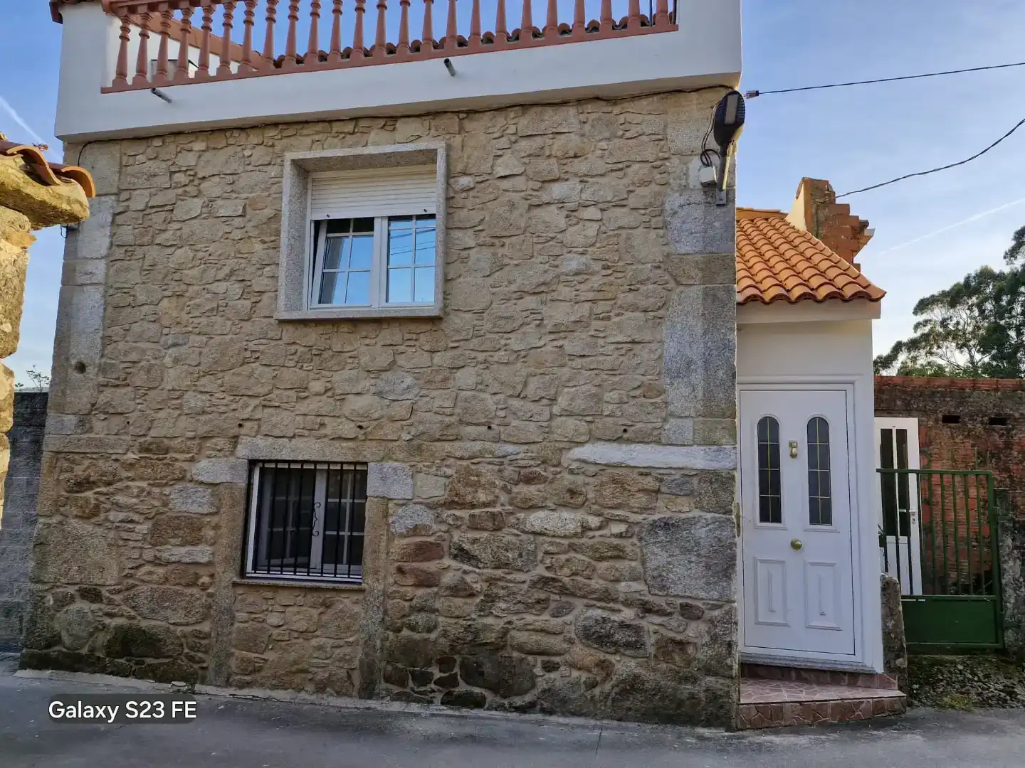 Exterior view of Houses for sale in Outes, A Coruña