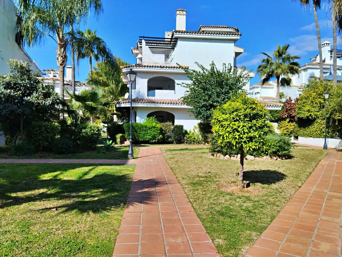 Appartement compact avec piscine à vendre à Nueva Andalucía, imagen 35