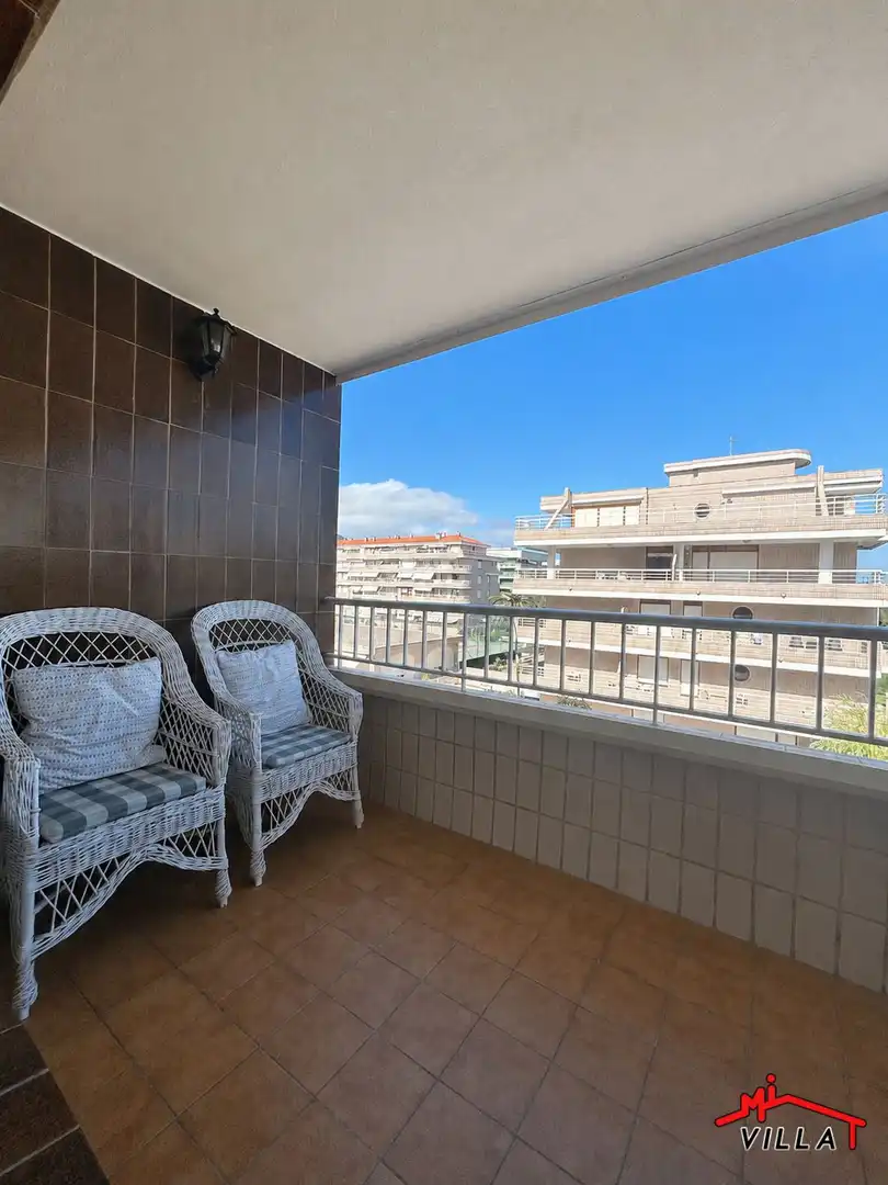 Terraza de Piso en venta en Laredo con Calefacción y Terraza
