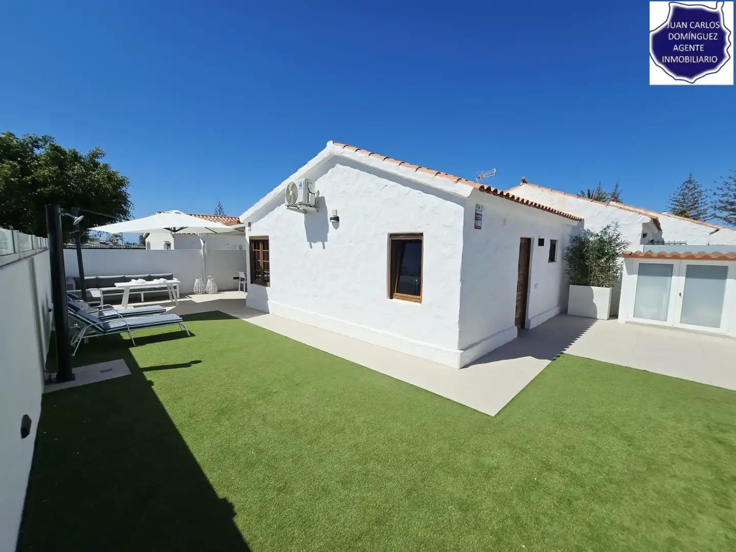 Vista exterior de Casa o chalet de alquiler en San Bartolomé de Tirajana con Aire acondicionado, Jardín privado y Terraza