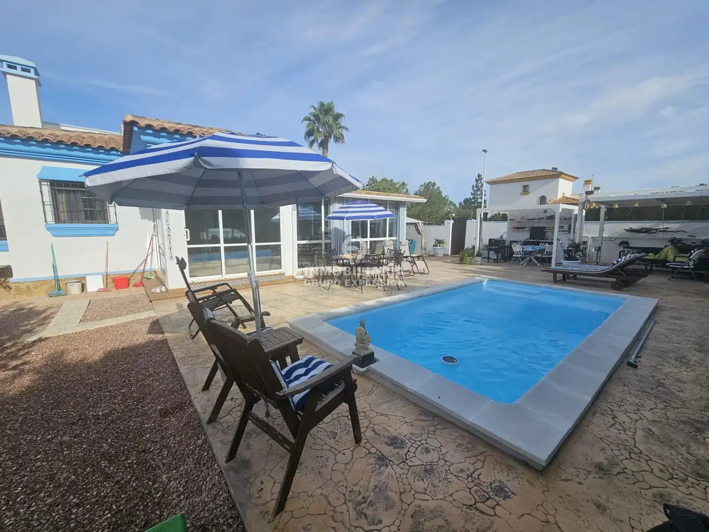 Piscina de Casa o chalet en venta en Hondón de las Nieves / El Fondó de les Neus con Aire acondicionado, Calefacción y Jardín privado