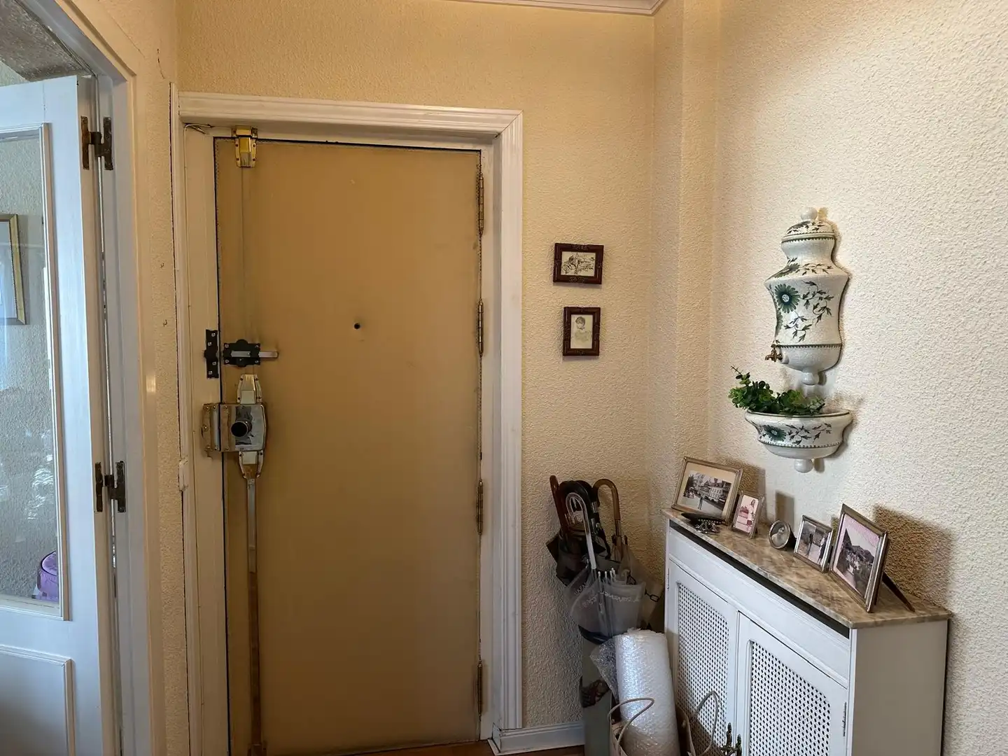 Wohnung zum Verkauf in Ciudad Real mit Klimaanlage, Heizung und Terrasse