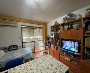 Living room of Flat for sale in  Sevilla Capital  with Terrace