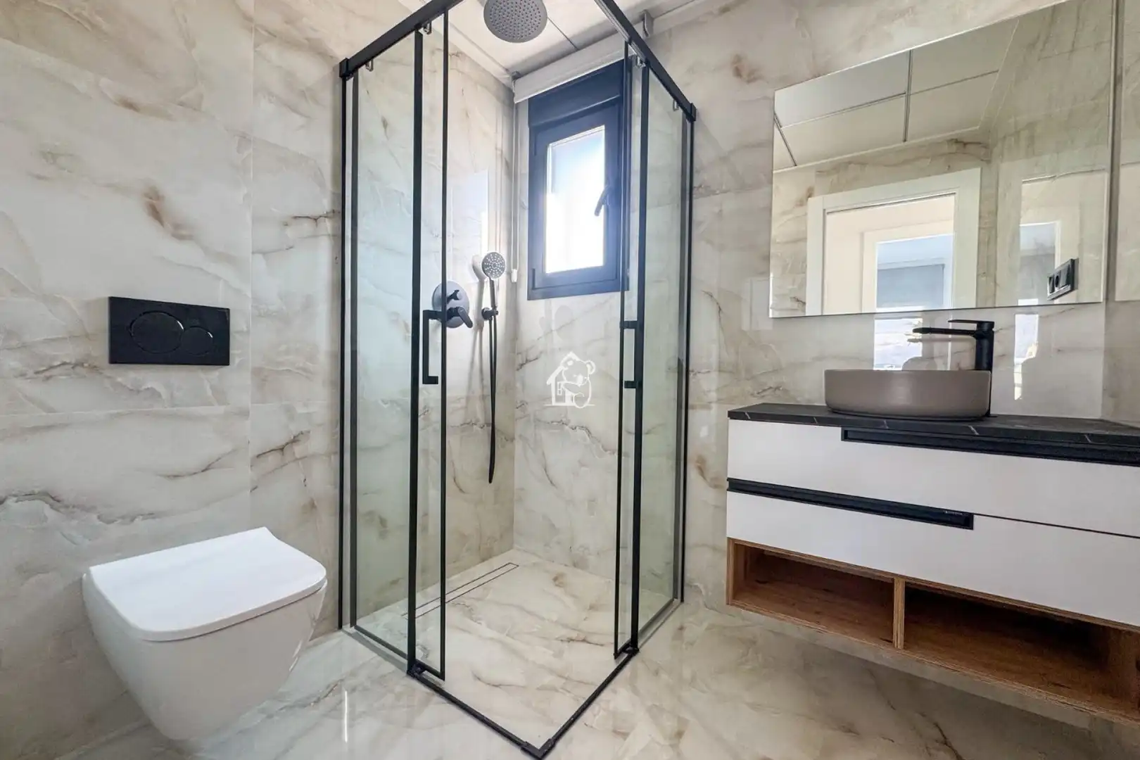 Baño de Apartamento en venta en Algorfa con Aire acondicionado, Parquet y Terraza