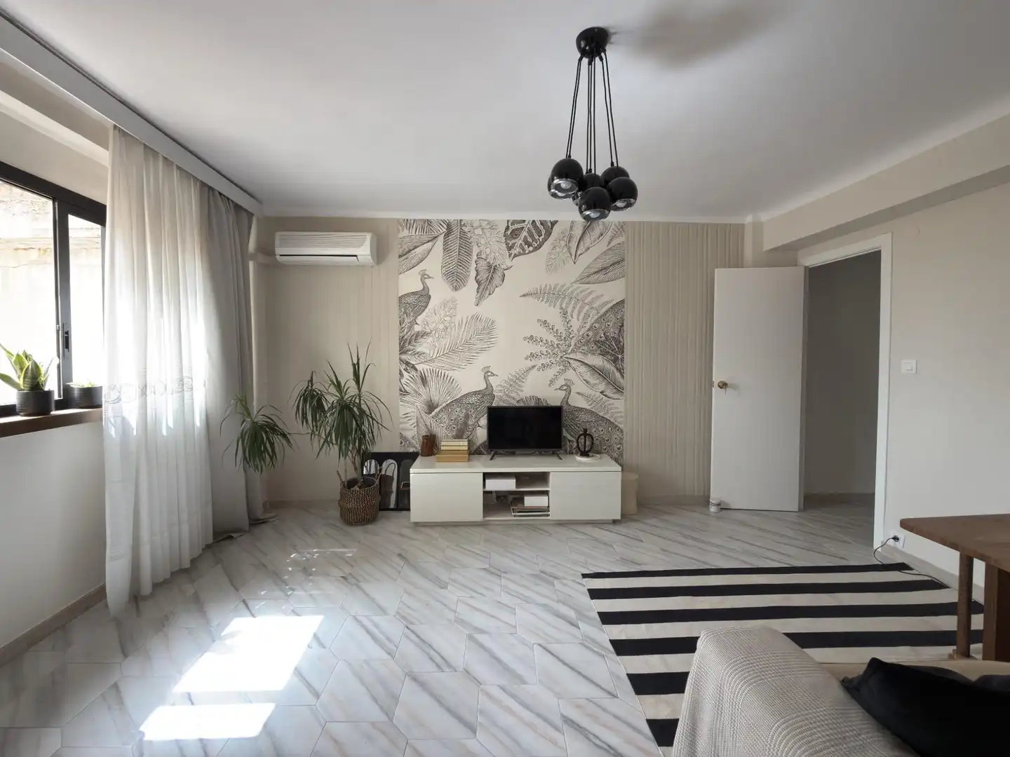 Flat with terrace for sale in Calle ALCALA