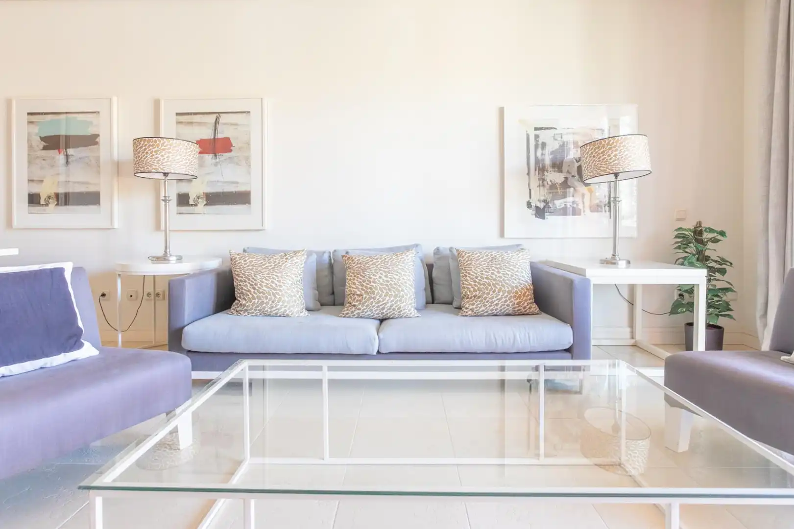 Sala d'estar de Apartament en venda en Chiclana de la Frontera amb Jardí privat i Piscina comunitària