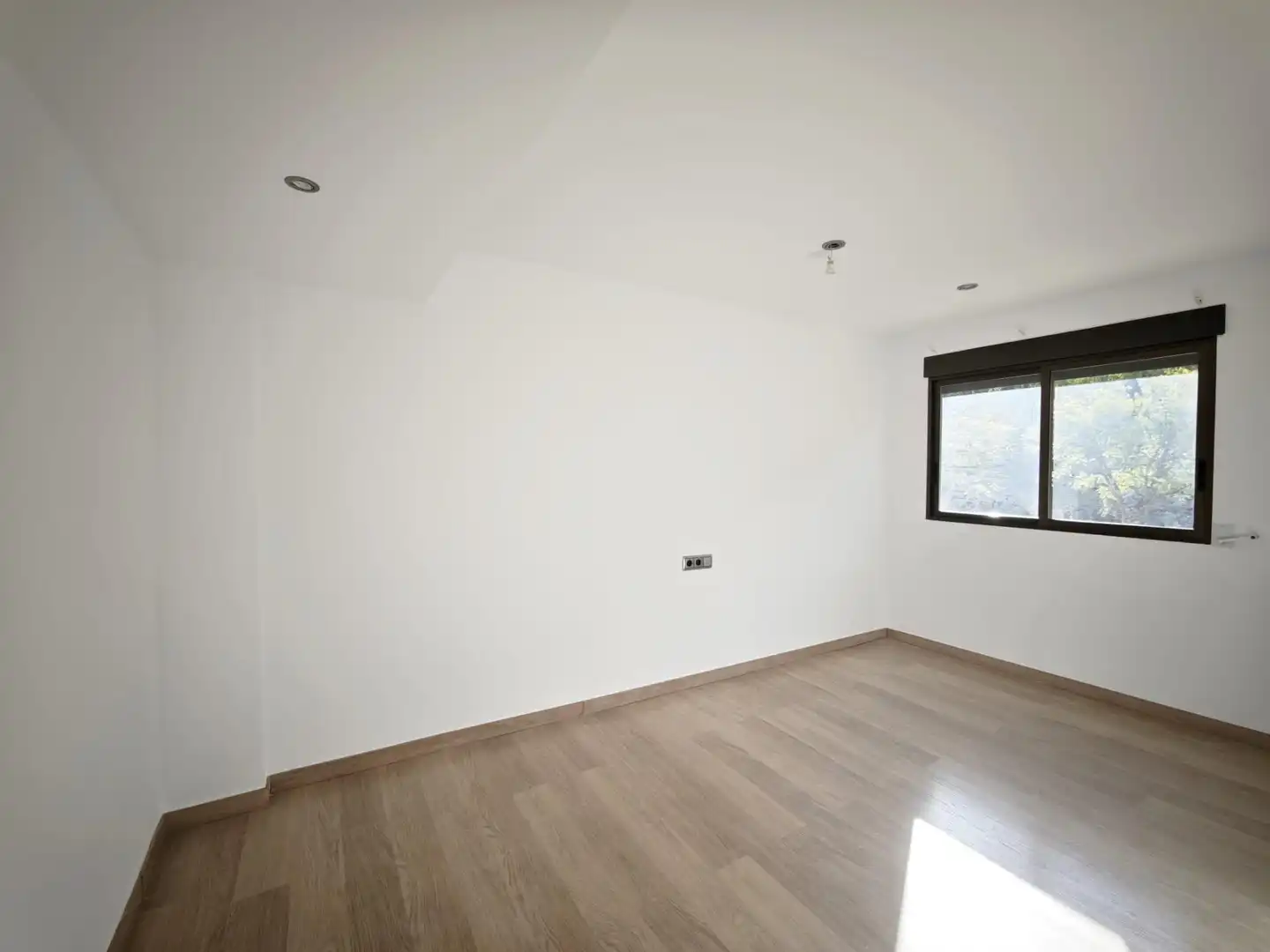 Piso con piscina en venta en Garbinet - Vistahermosa, imagen 24