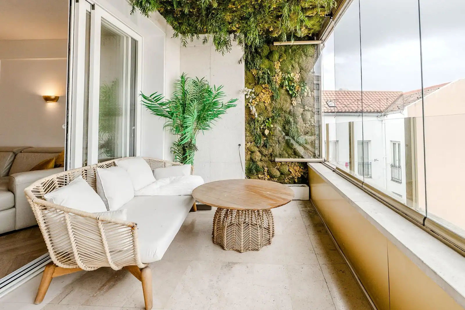 Balcony of Attic for sale in Madrid  with Air Conditioner, Heating and Parquet flooring