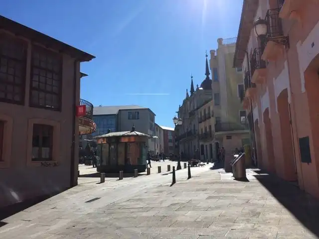 Gewerbefläche zur Miete in Zona Alta, imagen 15