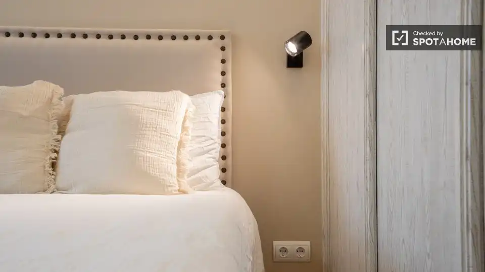 Flat for rent in Adelfas