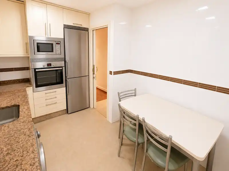 Cocina de Piso en venta en Madrid con Aire acondicionado, Calefacción y Terraza