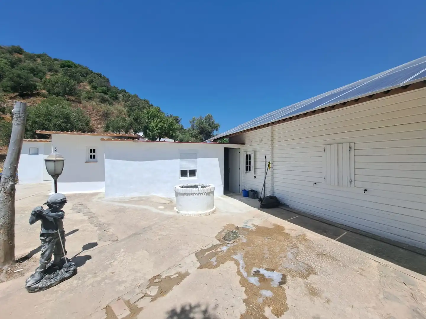 Vista exterior de Casa o xalet en venda en Málaga amb Moblat