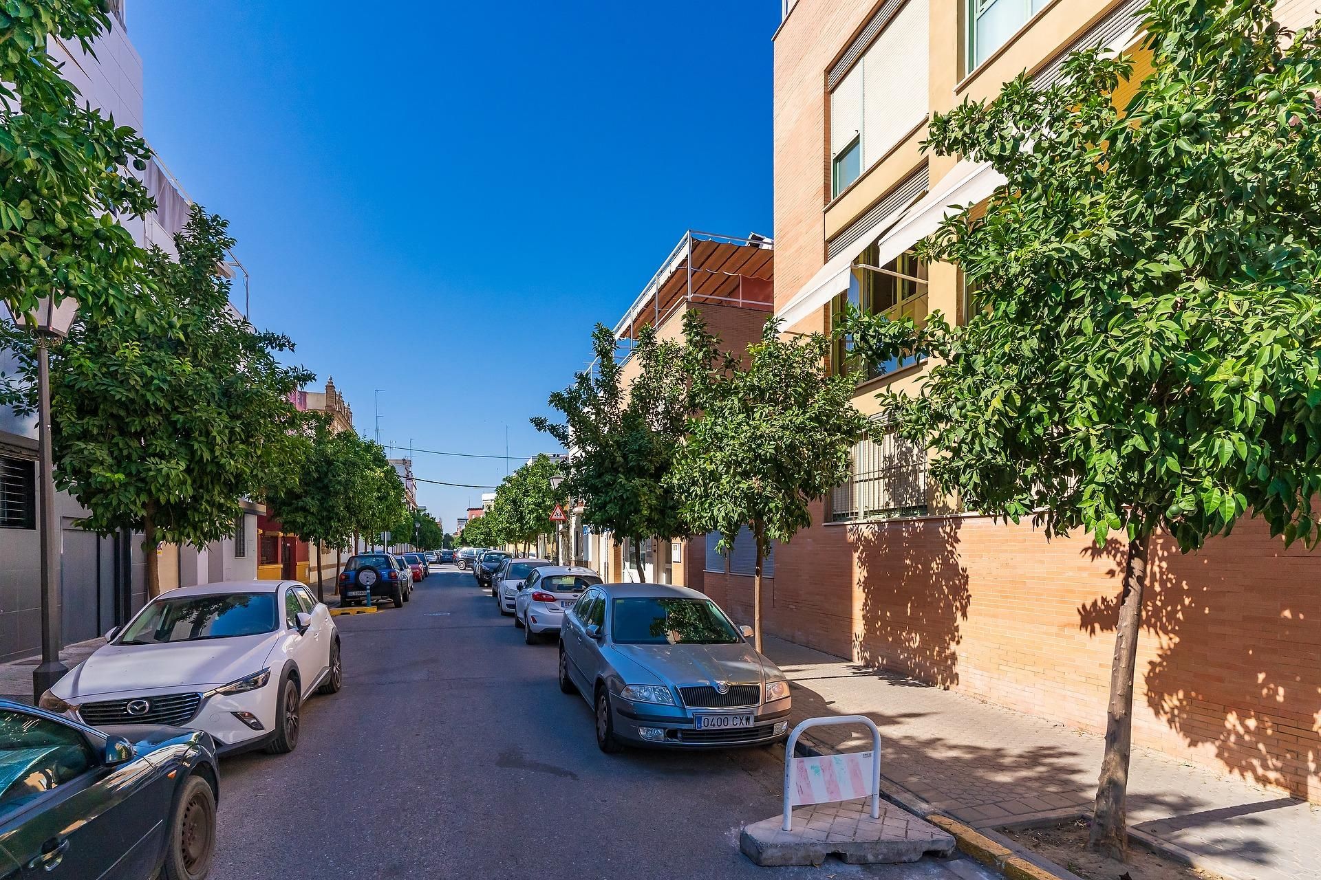Exterior view of House or chalet for sale in  Sevilla Capital  with Air Conditioner, Heating and Private garden