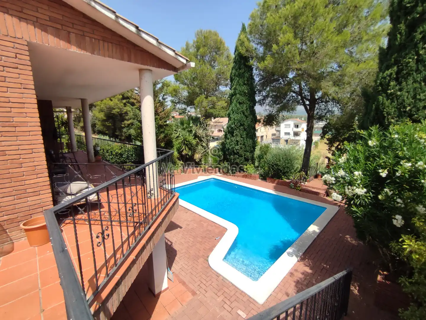 Piscina de Casa o xalet en venda en Esparreguera amb Aire condicionat, Calefacció i Jardí privat