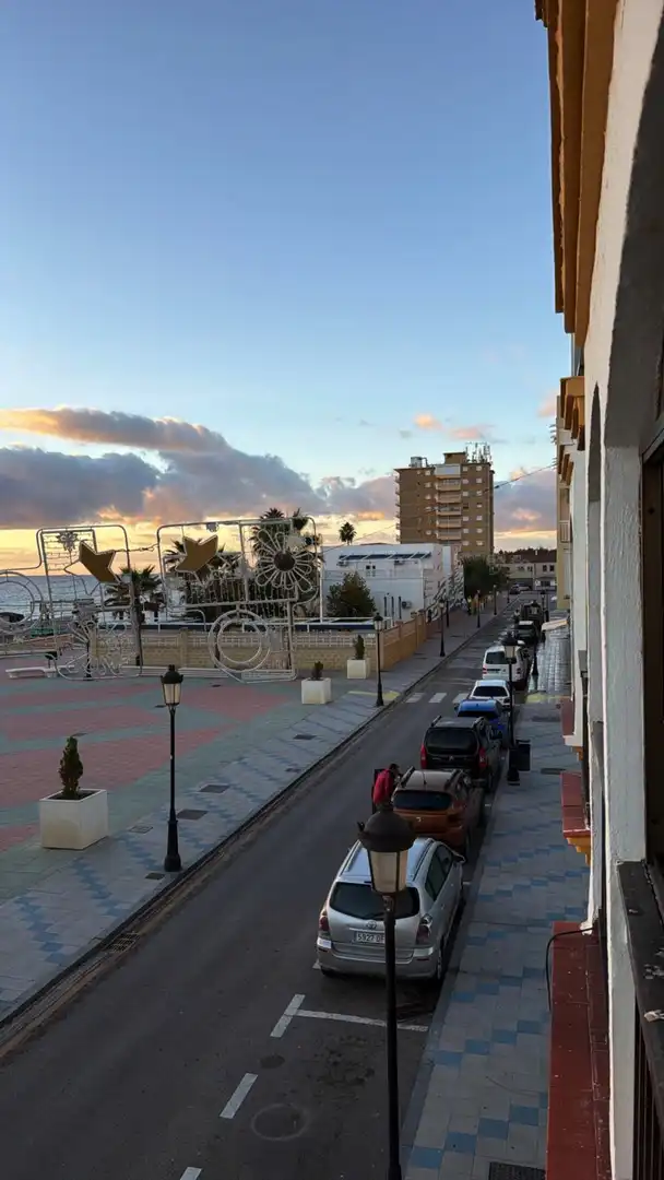 Apartment with terrace for sale in San Luis de Sabinillas, imagen 2