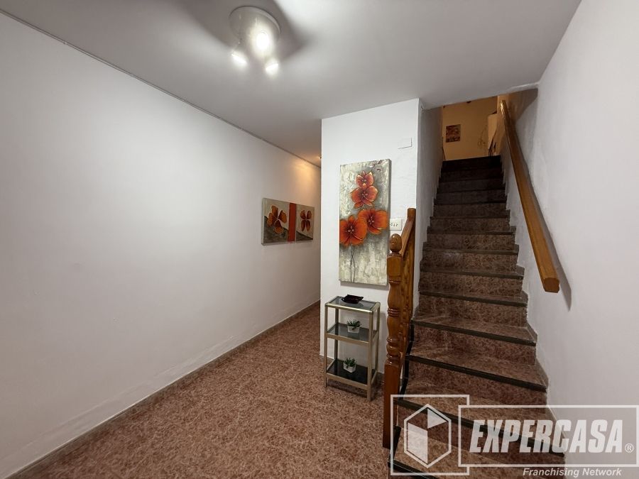 Casa o xalet de lloguer en Villar del Arzobispo amb Terrassa i Moblat
