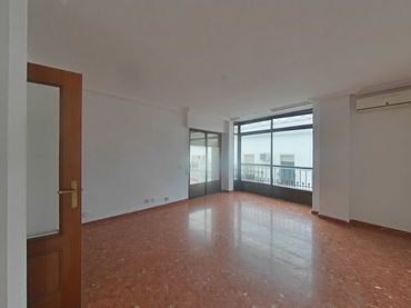 Appartamento in vendita a Real