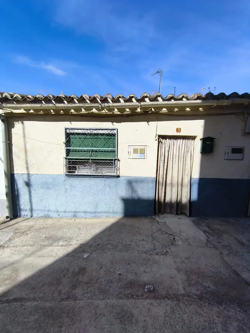 Casa rústica en venda a Calle sin Salida 3