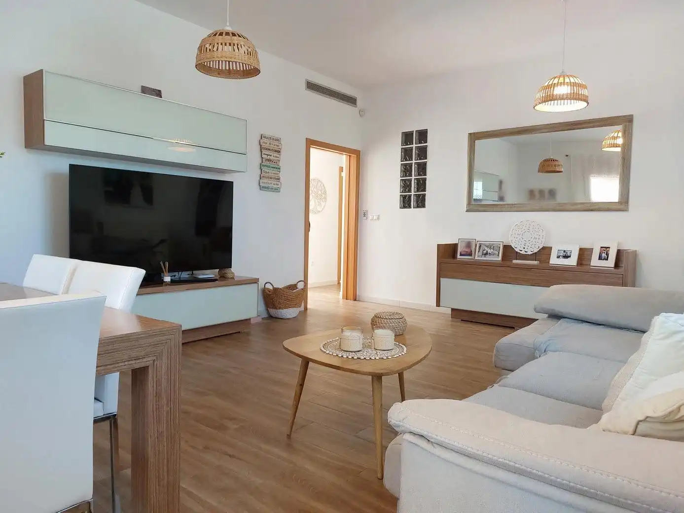 Sala d'estar de Casa o xalet en venda en Aigües amb Calefacció, Jardí privat i Terrassa