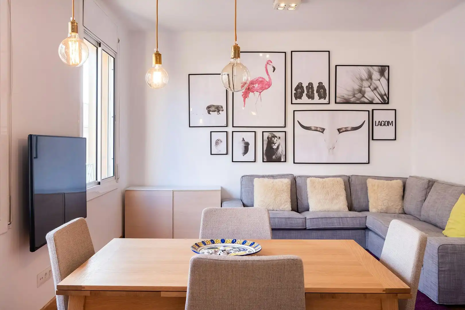 Sala d'estar de Pis de lloguer en Barcelona amb Calefacció, Moblat i Rentadora