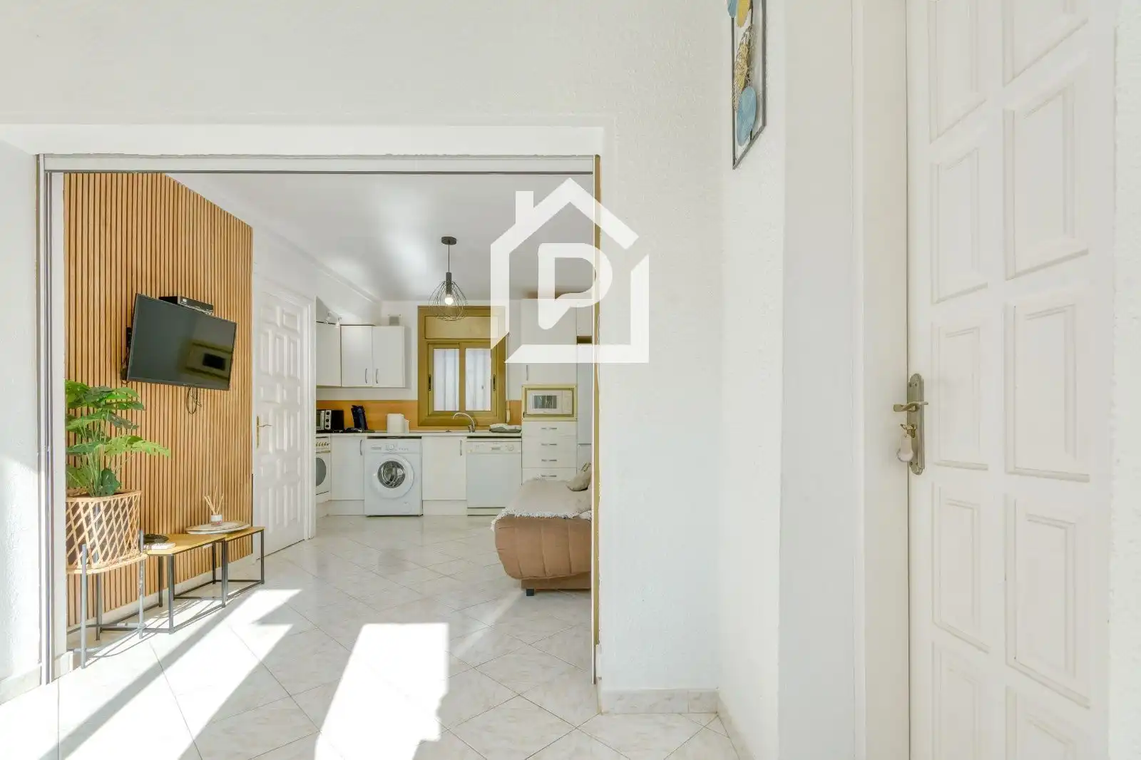 Piso con piscina en venta en Josep Carner, imagen 2