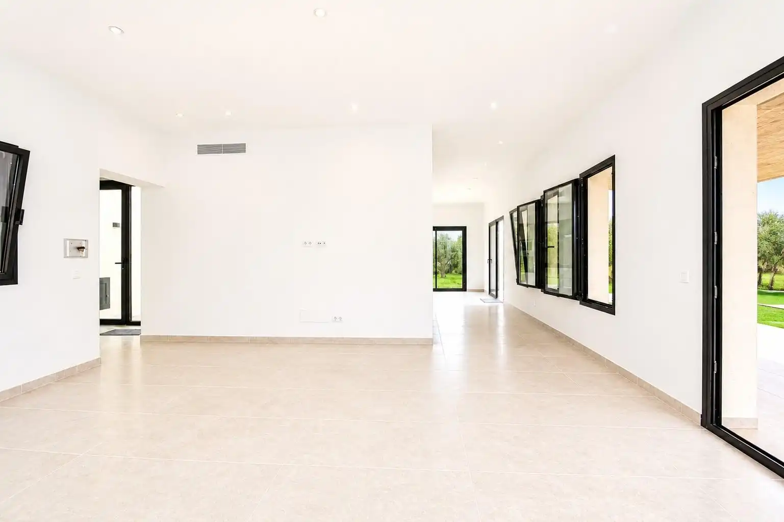 Finca rústica en venta en Muro con Aire acondicionado, Calefacción y Jardín privado