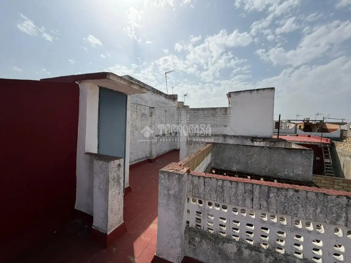Terrace of Houses for sale in Sevilla  with Terrace and Balcony