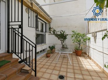 Casa a schiera in vendita a Calle Calle Hipócrates