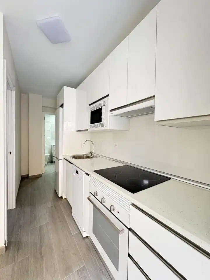 Cocina de Planta baja de alquiler en Madrid con Aire acondicionado y Calefacción