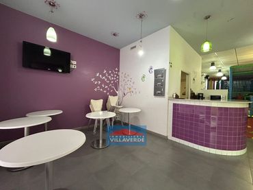 Local comercial en venda a Cangas pueblo