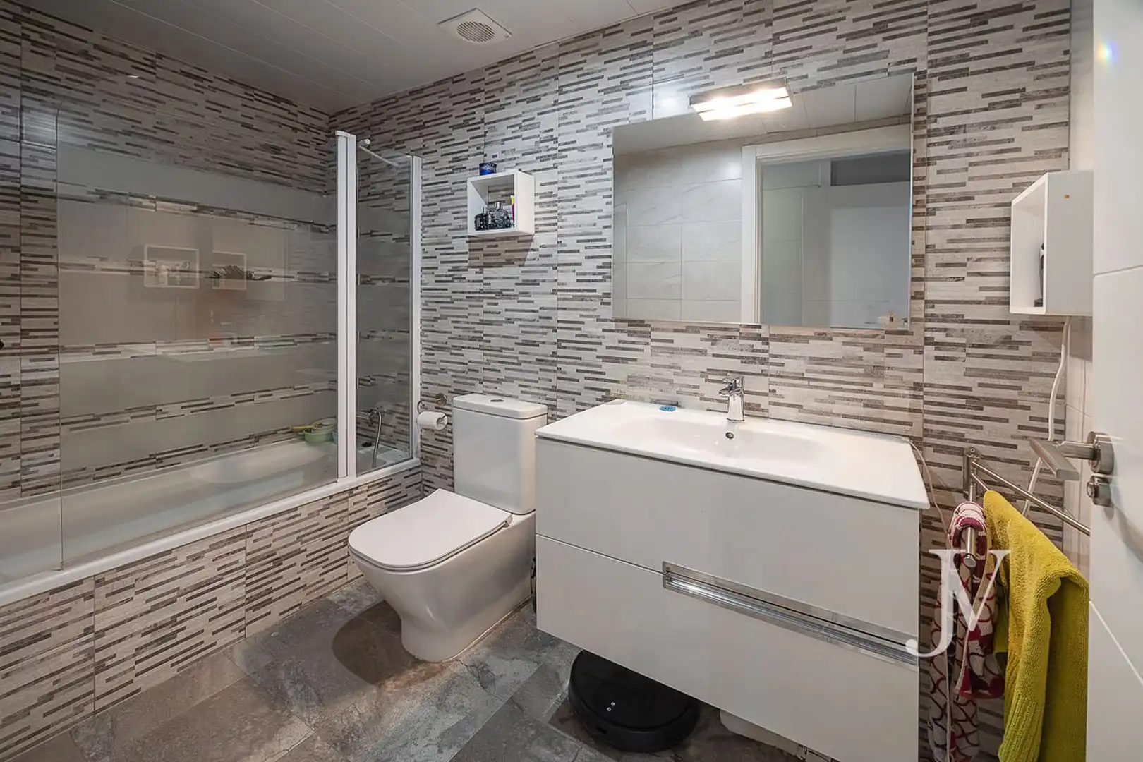 Attic for sale in Valdezarza