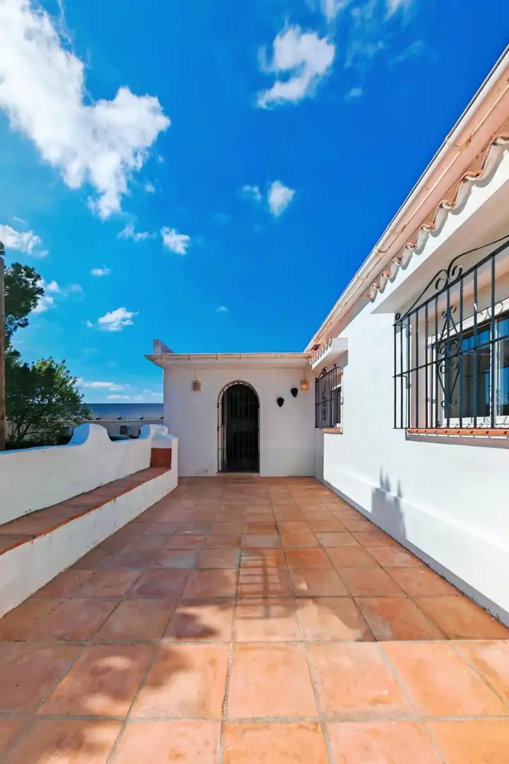 Terraza de Casa o chalet en venta en Medina Sidonia con Jardín privado, Piscina y Amueblado