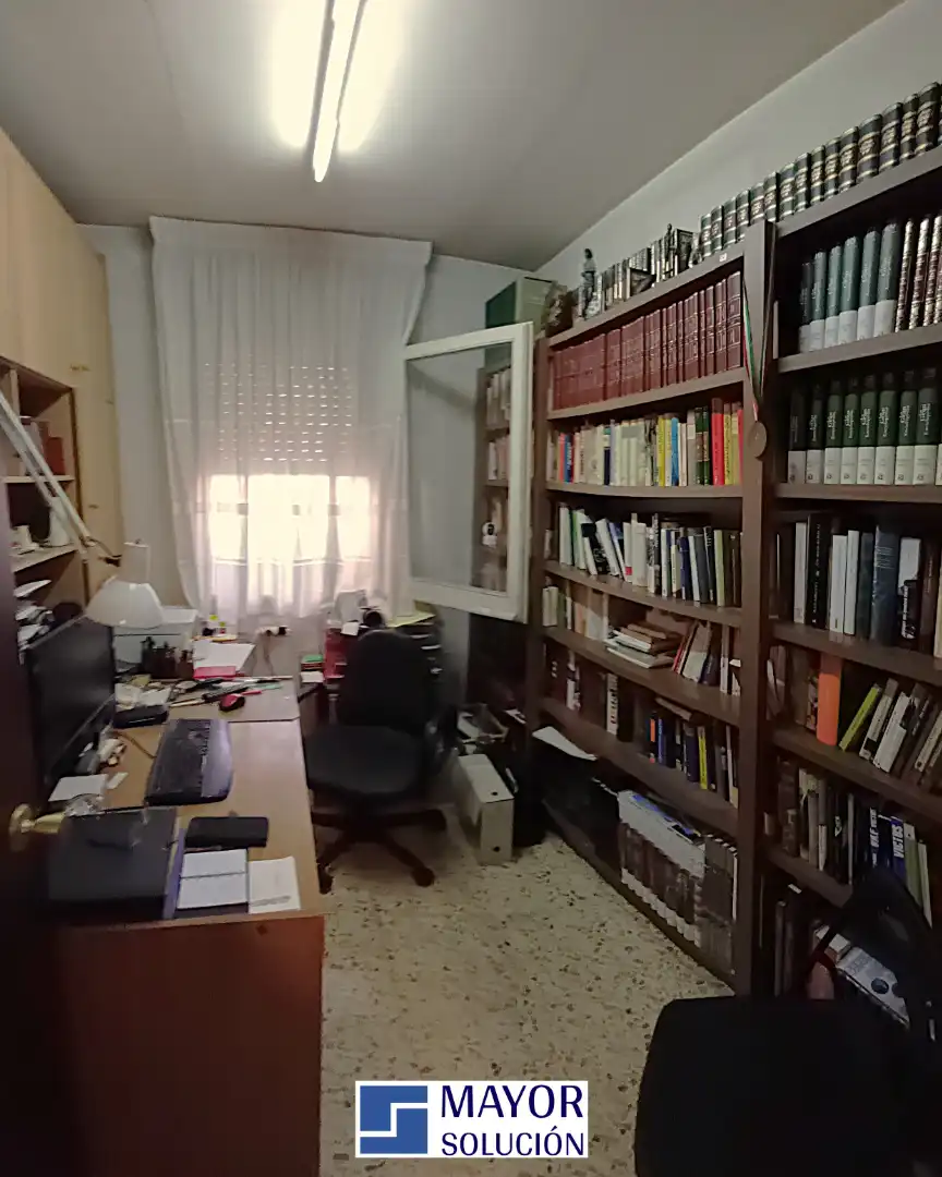 Pis en venda en Igualada amb Calefacció, Terrassa i Moblat