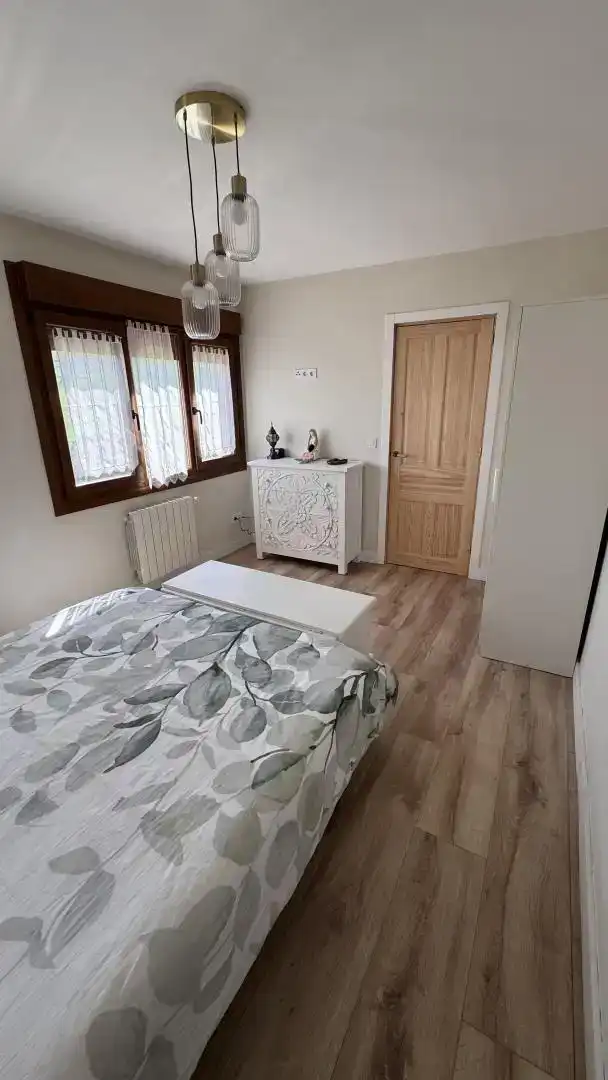 Dormitori de Casa o xalet en venda en Soba amb Balcó