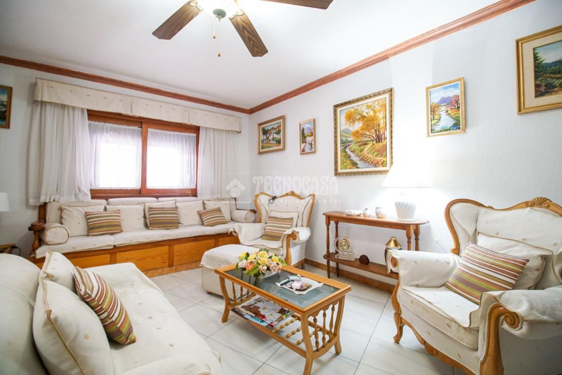 Living room of Single-family semi-detached for sale in San Cristóbal de la Laguna