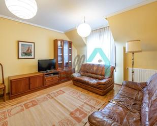 Living room of Flat for sale in Oviedo 