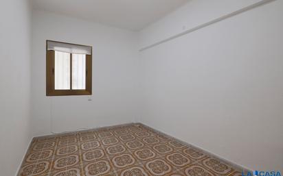 Bedroom of Flat for sale in  Barcelona Capital  with Oven